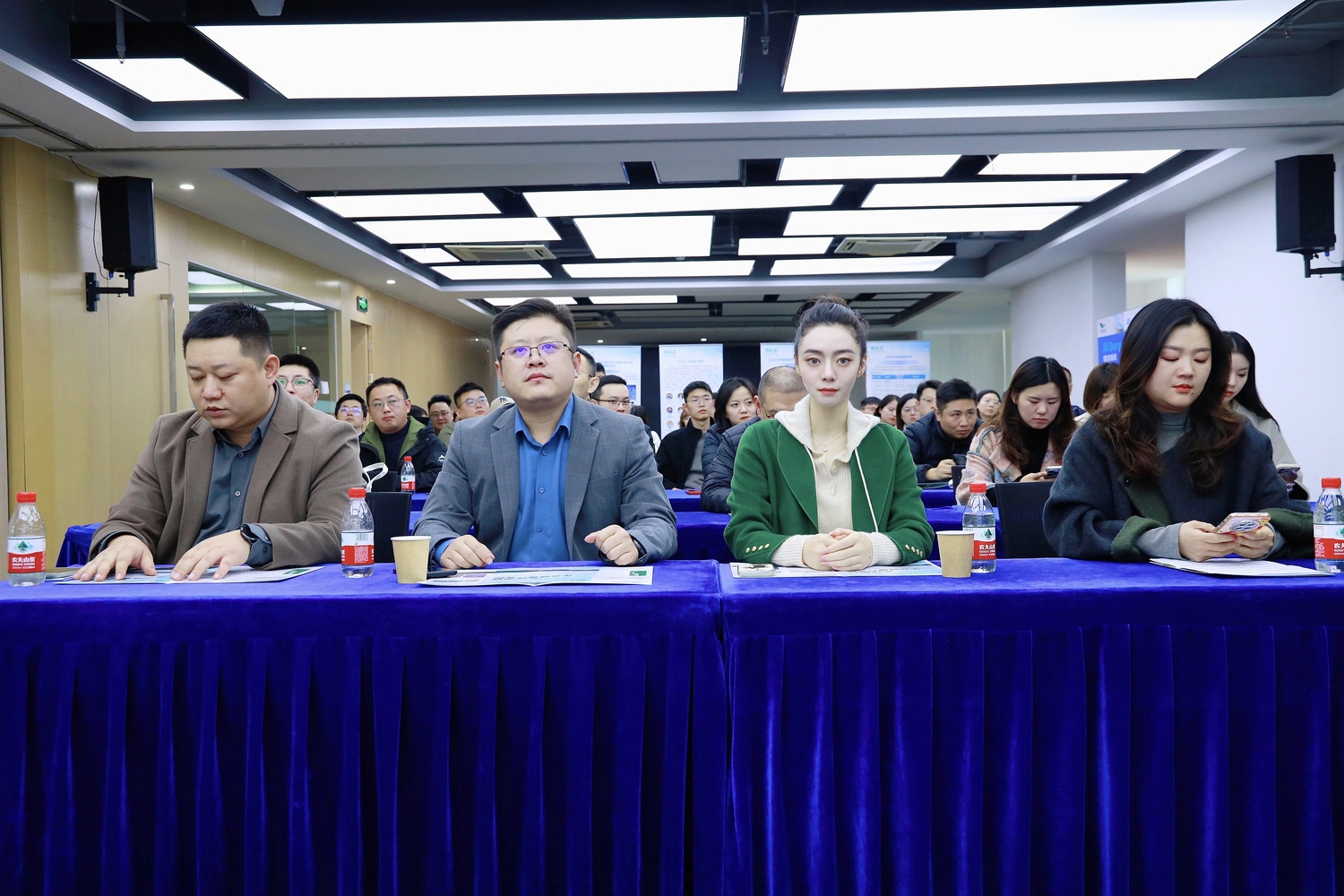 微信图片_20241129120901.jpg